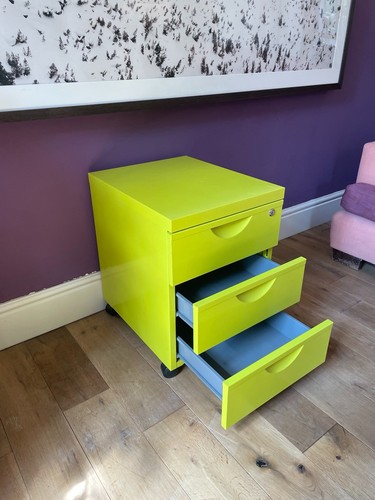 Lime green filing cabinet - , 40